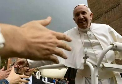 Sindicato lamenta a morte de Papa Francisco, que aproximou a Igreja dos excluídos