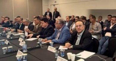 Fenaban não avança nas cláusulas econômicas e apresenta proposta para dispensas na 11° rodada